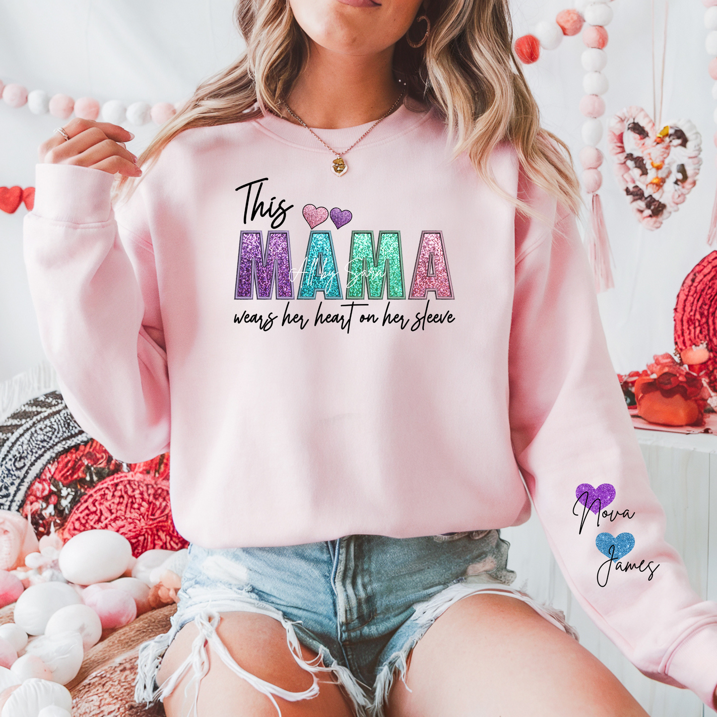 Mama heart on sleeves
